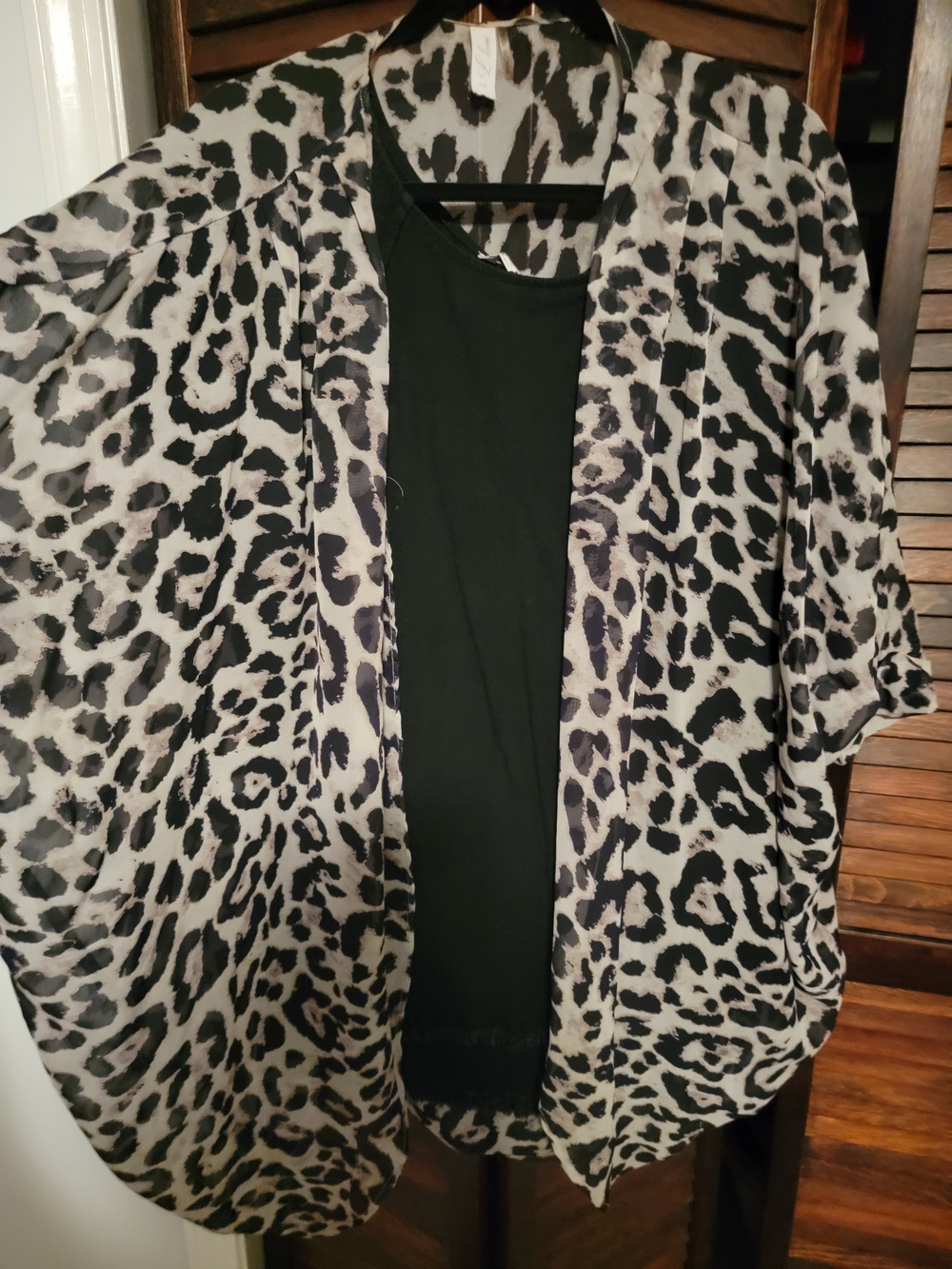Amazon Women's Leopard Print Open-Front Shrug - Black & White